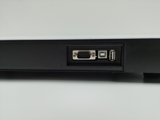 Test di laboratorio dell'acqua Essential 1nm Xenon Lamp Double Beam UV Vis Spectrophotometer